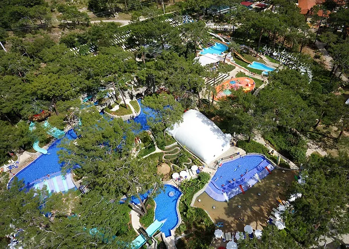 Semesteranläggning (resort) Liberty Lykia 5*