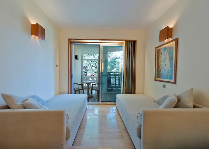 Liberty Lykia 厄吕代尼兹